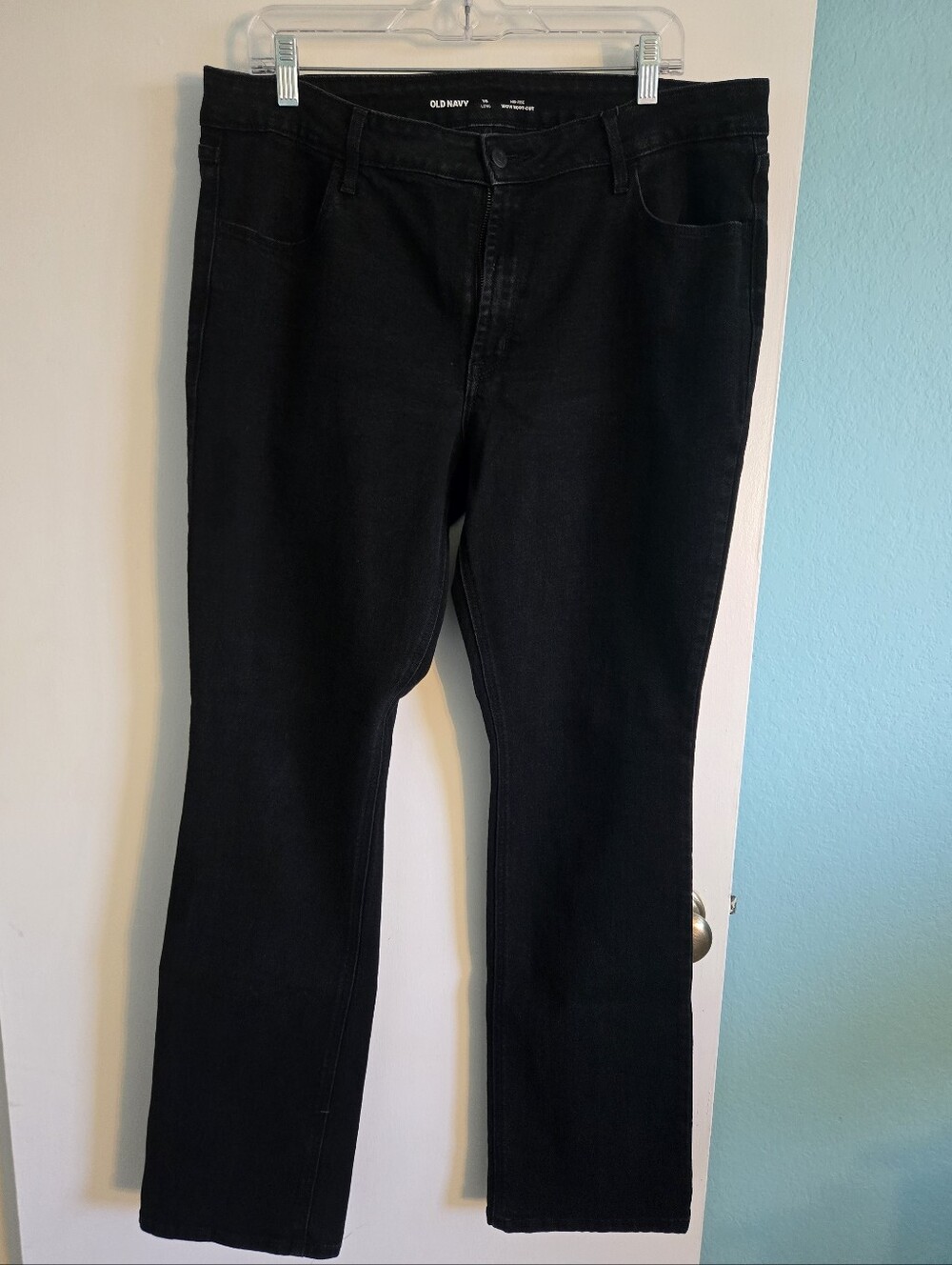 Old Navy Black Mid-Rise Wow Boot-Cut Jeans 16 Long